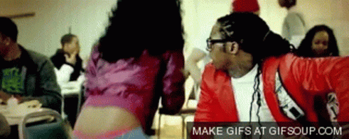 Prom Queen GIF - Prom Queen Lil GIFs