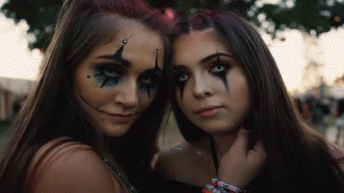 Face Paint Scary Face GIF - Face Paint Scary Face Look At Me GIFs