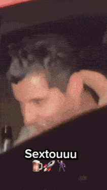 a man 's head is shown with the words sextouuu written below him