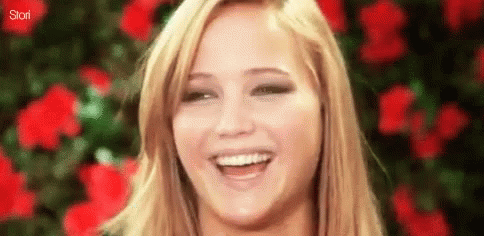 Jennifer Lawrence Laughing GIF - Jennifer Lawrence Laughing The Mocking Jay GIFs