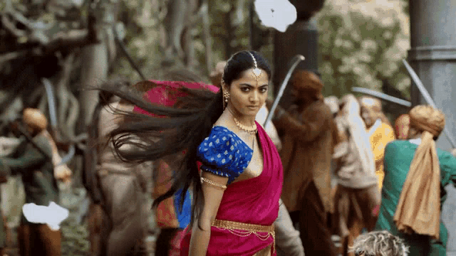 Rashmika Mandana As Anushka GIF - Rashmika Mandana As Anushka GIFs