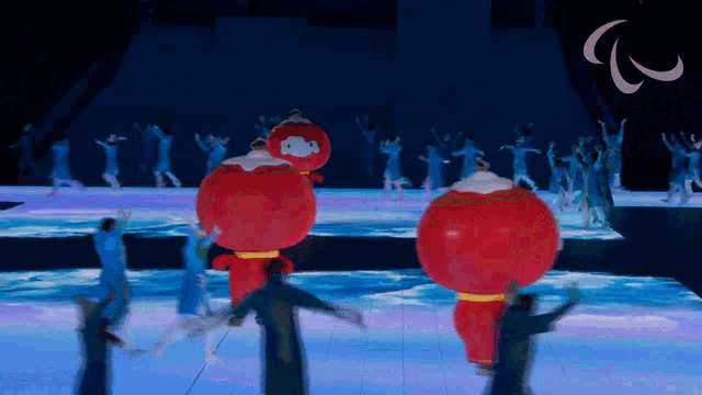 Dancing Shuey Rhon Rhon GIF - Dancing Shuey Rhon Rhon Opening Ceremony GIFs