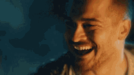 Icerde Sarp GIF