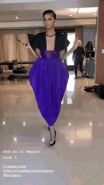 Zendaya Purple Gown GIF - Zendaya Purple Gown Black Heels GIFs