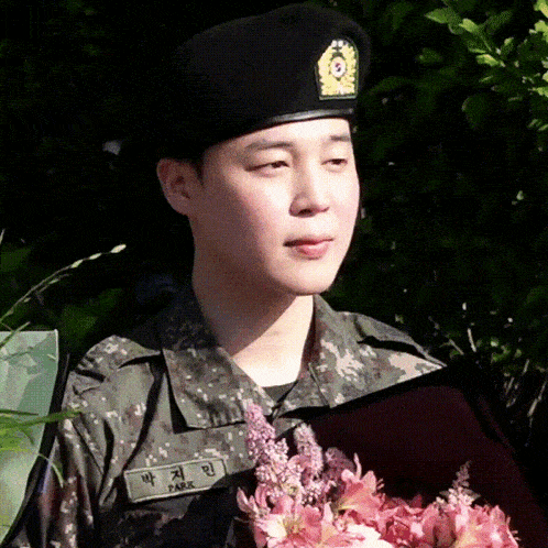 a man in a military uniform with the name park on his chest