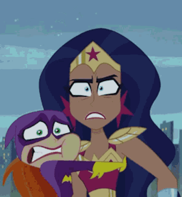 Wonder Woman Batgirl GIF - Wonder Woman Batgirl Scary GIFs