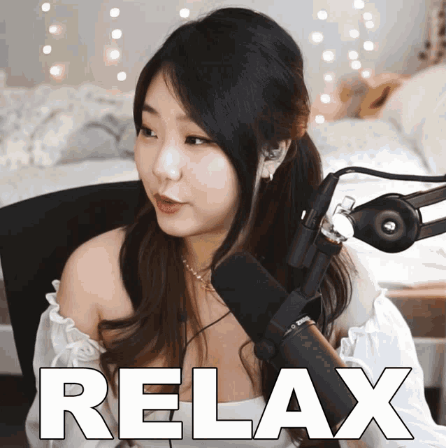 Relax Jessica GIF - Relax Jessica Gen G GIFs