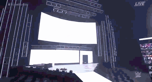 a live broadcast of the royal rumble is being displayed