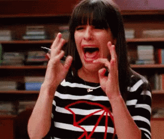 Scared GIF - Glee Lea Michelle Rachel Berry GIFs