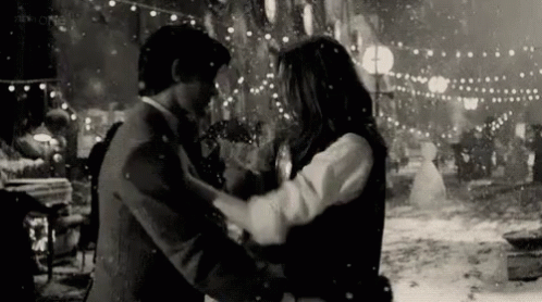 Snow Doctor Who GIF - Snow Doctor Who Whovian GIFs