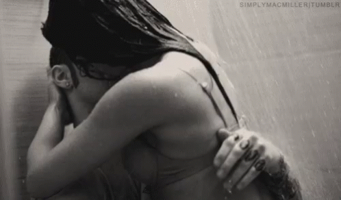 Shower Couples GIF - Shower Couples Kissing GIFs