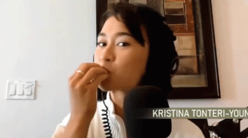 Kristina Tonteri Young Chefs Kiss GIF - Kristina Tonteri Young Chefs Kiss Warrior Nun GIFs