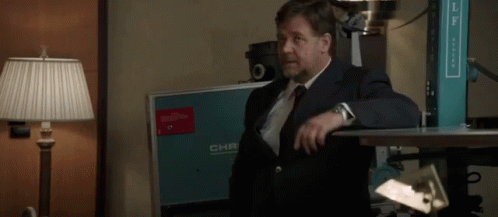 Facepalm Russell Crowe GIF - Facepalm Russell Crowe Disappointed GIFs