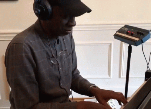 Playing Piano Playing GIF - Playing Piano Playing Synth GIFs