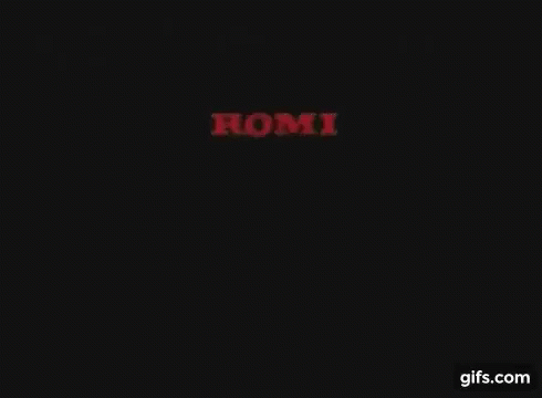 Romi Romi Issetta GIF - Romi Romi Issetta Issetta GIFs