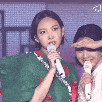 Twicesego Twice Nayeon Looking Disgusted Reaction Meme GIF - Twicesego Twice Nayeon Looking Disgusted Reaction Meme GIFs
