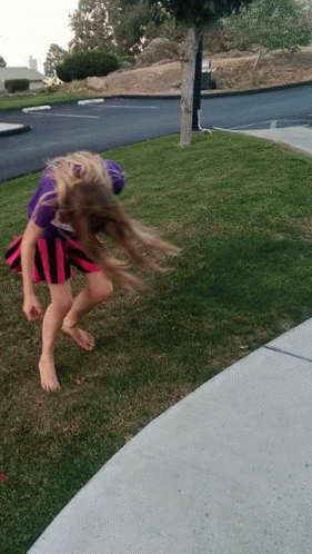 Silly Girl Funny GIF - Silly Girl Funny Dance GIFs