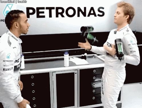 Nico Rosberg Lewis Hamilton GIF - Nico Rosberg Lewis Hamilton Funny F1 GIFs