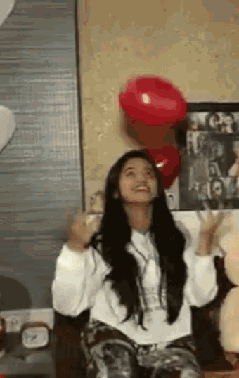Helly Shah Silly GIF - Helly Shah Silly Playtime GIFs