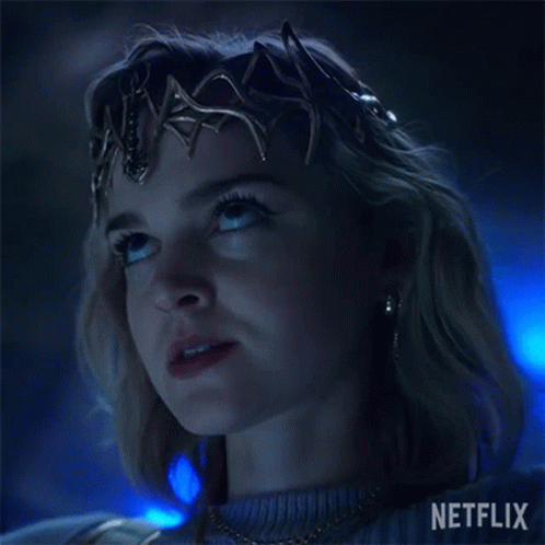 Smiling Eden Hawkins GIF - Smiling Eden Hawkins Locke And Key GIFs