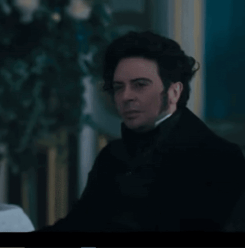 Queen Charlotte Crying GIF - Queen Charlotte Crying Dramatic Cry GIFs