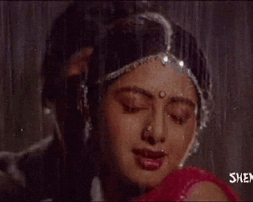 Sridevi Actress GIF - Sridevi Actress Rain GIFs