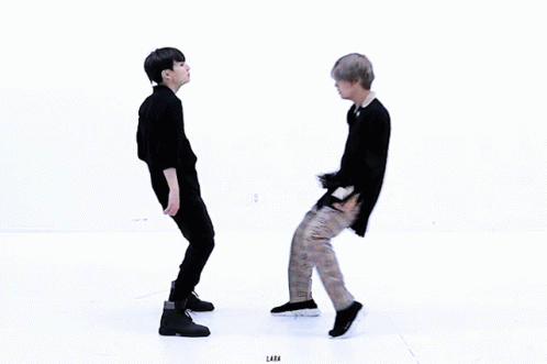 Theyre Good At Dancing Dance Moves GIF - Theyre Good At Dancing Dance Moves Taekook GIFs