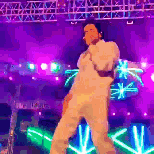Ayushmann Khurrana Dancing GIF - Ayushmann Khurrana Dancing Bollywood GIFs