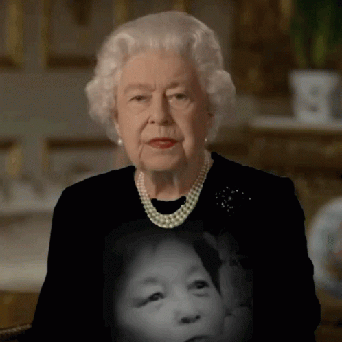 Queen Elizabeth Scream GIF - Queen Elizabeth Scream Shout GIFs