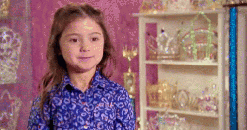 Happy Toddlers And Tiaras GIF - Happy Toddlers And Tiaras Tee Hee GIFs