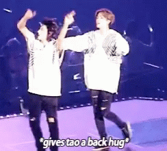 Kpop Back Hug GIF - Kpop Back Hug Brothers GIFs