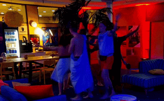 Robi Dancing GIF - Robi Dancing Dancing Group GIFs
