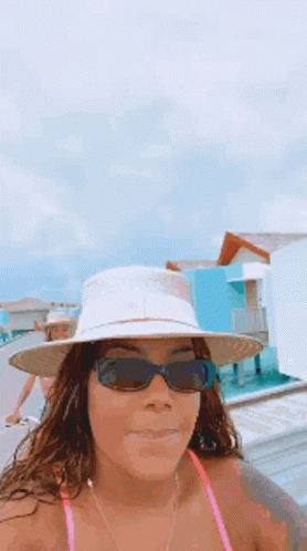 Ludmilla Brunna GIF - Ludmilla Brunna GIFs