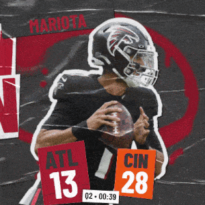 a football player with mariota at the top