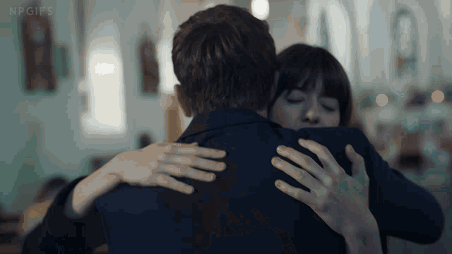 Normal People Marianne And Connell GIF - Normal People Marianne And Connell Marianne Sheridan GIFs
