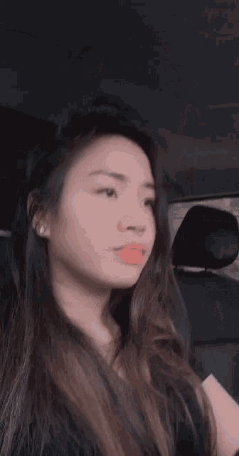 Eate Lily GIF - Eate Lily Wink GIFs
