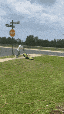 Mow Mow Mowing Hard GIF - Mow Mow Mowing Hard Lawn Mower Man GIFs