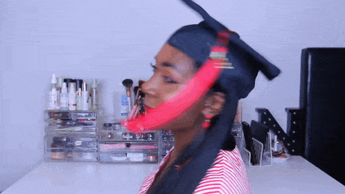 Graduation Make Up 2018 Nia Imani GIF - Graduation Make Up 2018 Nia Imani Graduation Hat GIFs