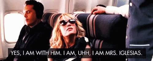 Bridesmaids Funny GIF - Bridesmaids Funny Inconspicuous GIFs