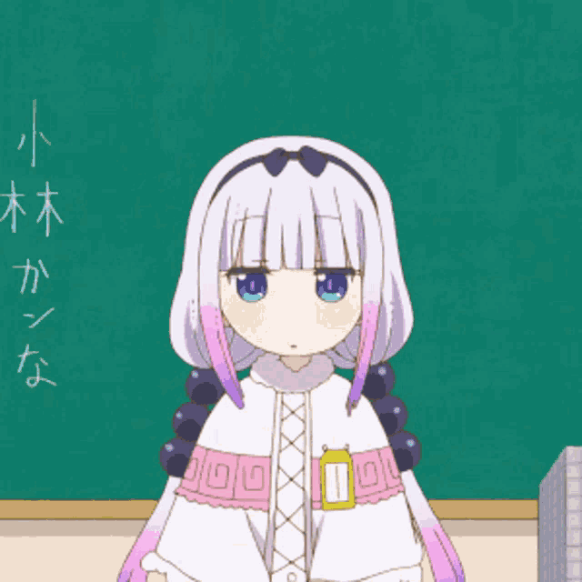 a girl with purple hair is standing in front of a green board with chinese writing on it