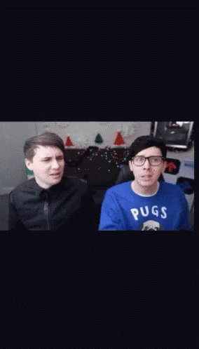 Dan And Phil Disgusted GIF - Dan And Phil Disgusted Howell GIFs