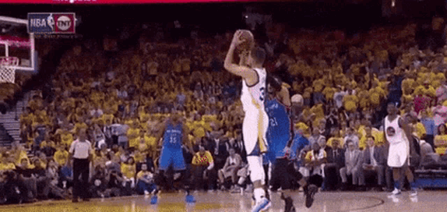 Curry Downtown GIF