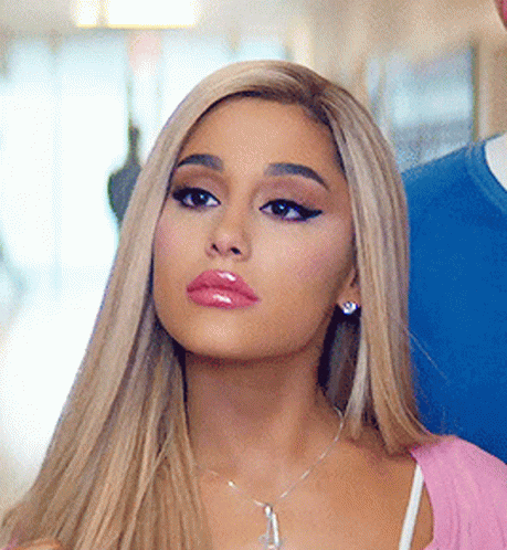 Ariana Grande Blushing GIF - Ariana Grande Blushing Blush GIFs