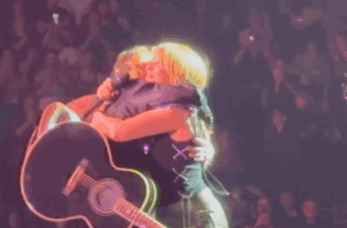 Madonna Hugging GIF - Madonna Hugging Hug GIFs