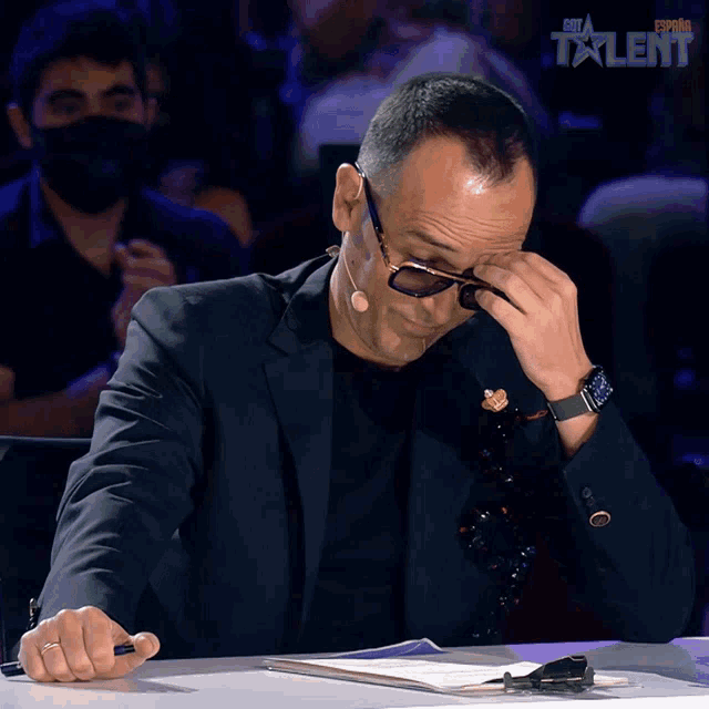 Aburrido Risto Mejide GIF