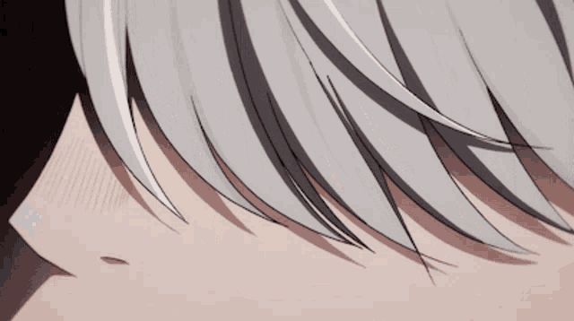 a close up of a person 's hair shows the texture of the hair