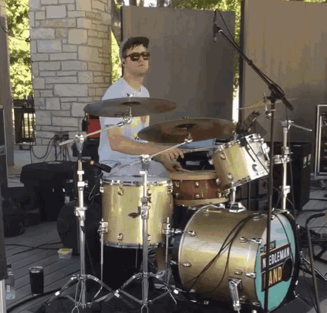 Drums Drummer GIF - Drums Drummer Evan GIFs