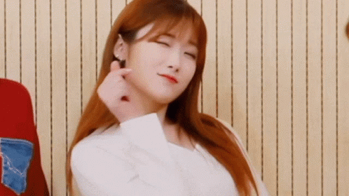 Gwsn Girls In The Park GIF