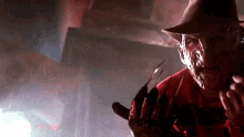 Nightmare On Elm Street Horror GIF - Nightmare On Elm Street Horror Freddy GIFs