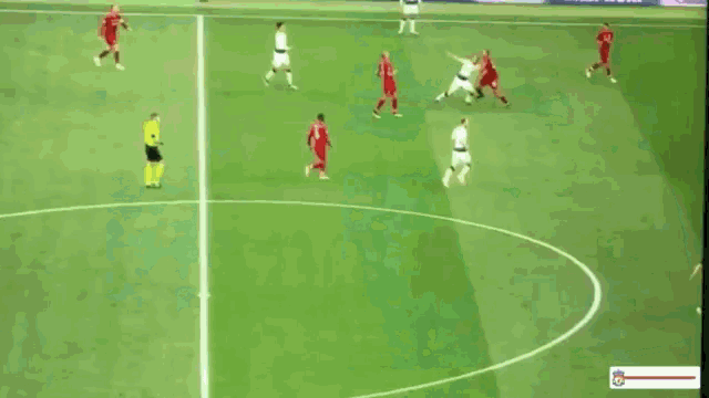 Liverpool Streaker GIF - Liverpool Streaker Running GIFs